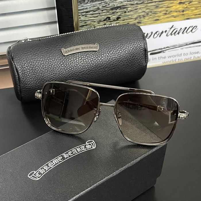 Chrome heartsMetal Trendy  - クロムハーツ メンズ メタル LOGO サングラスChr0029x.4