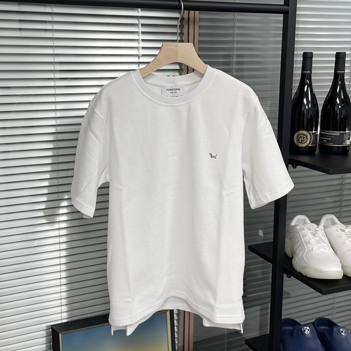 トムブラウン メンズ ホワイト クルーネック 半袖Tシャツ - White  - thom0616x