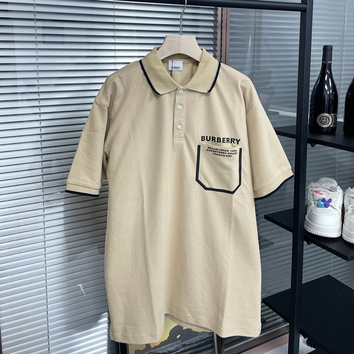 バーバリー メンズ ベージュ クルーネック 半袖Tシャツ - Short bu212x