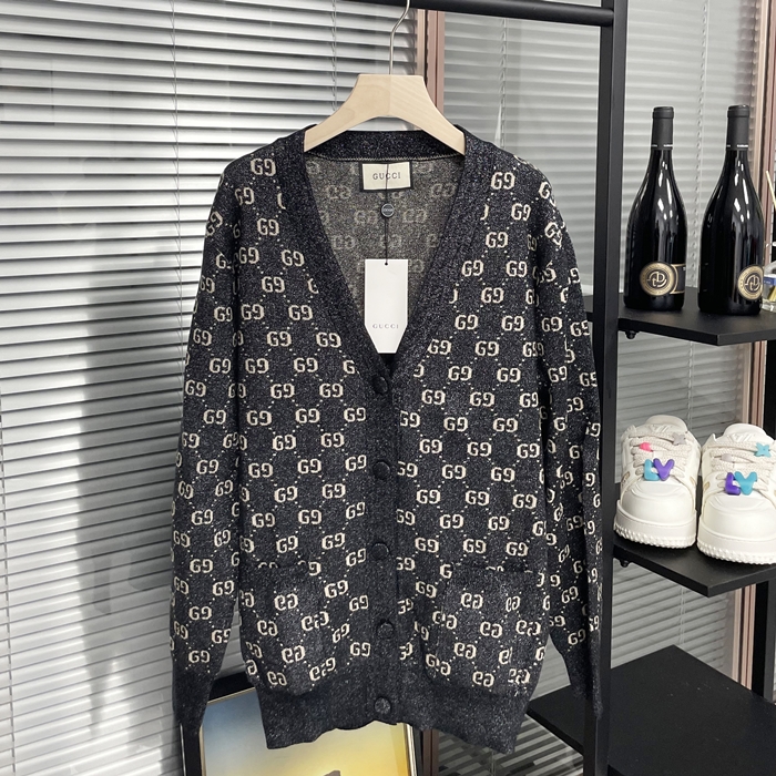 グッチ メンズ ブラック Vネック カーディガン - - gu904x