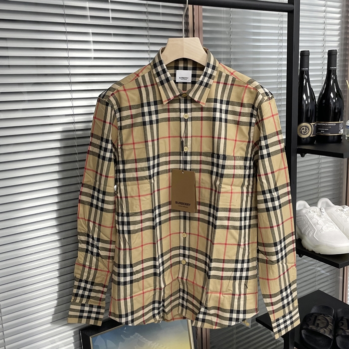 バーバリーメンズ ヴィンテージ ベーシック シャツ Bur02909x.キャメル