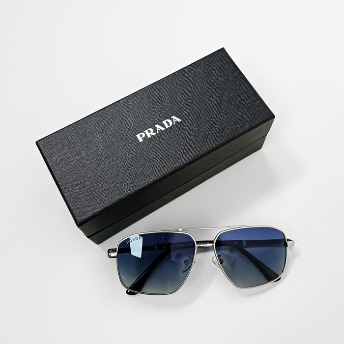 PradaMm   - プラダ メンズ LOGO メタル フレームアウターウェア Pra0590x.5