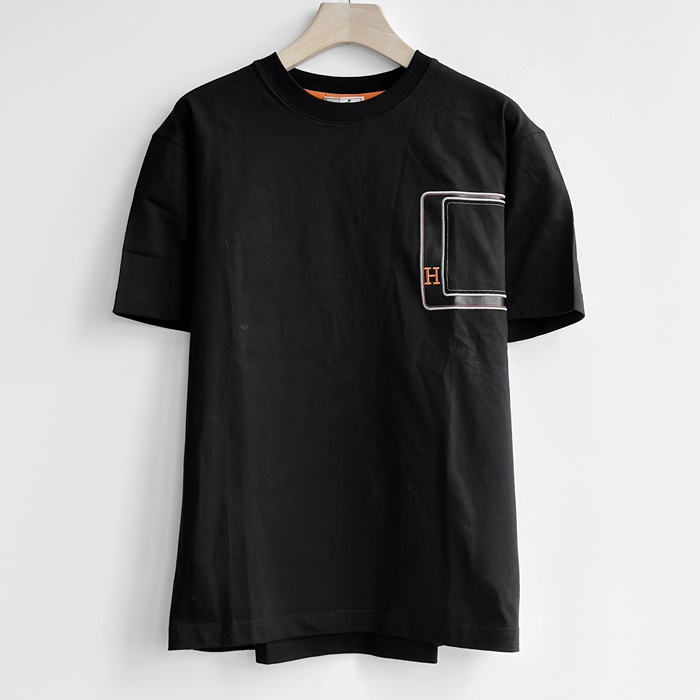 2023 エルメス メンズ ブラック クルーネック 半袖Tシャツ -  - her0742x