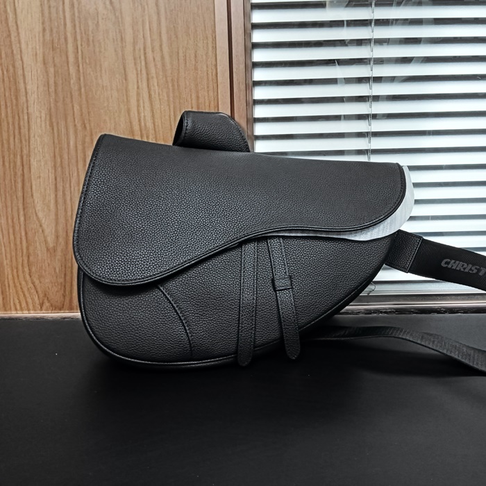 ディオール メンズ クラシック サドルバッグ Size(34cm) ブラック -  Saddle Dio01621x Black