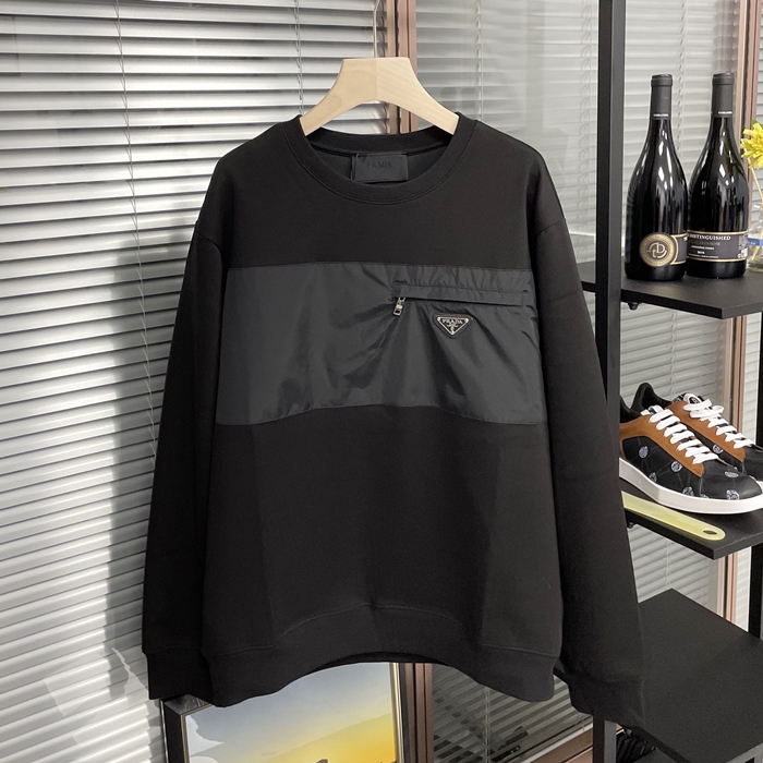 プラダ メンズ クルーネック ブラック スウェット -  - pr731x