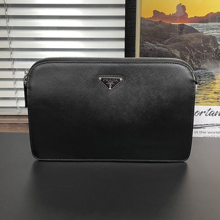 プラダ メンズ ブラック クラッチバッグ - - pr256x