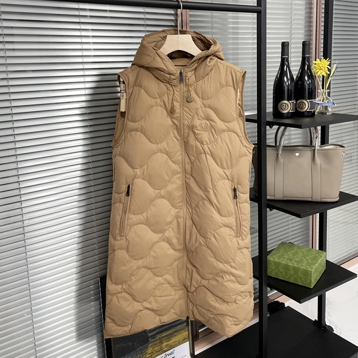  Patch  Vest Camel - モンクレールレディース パッチ LOGO モダン ダックダウン パディング ベスト Moc02362x Size キャメル