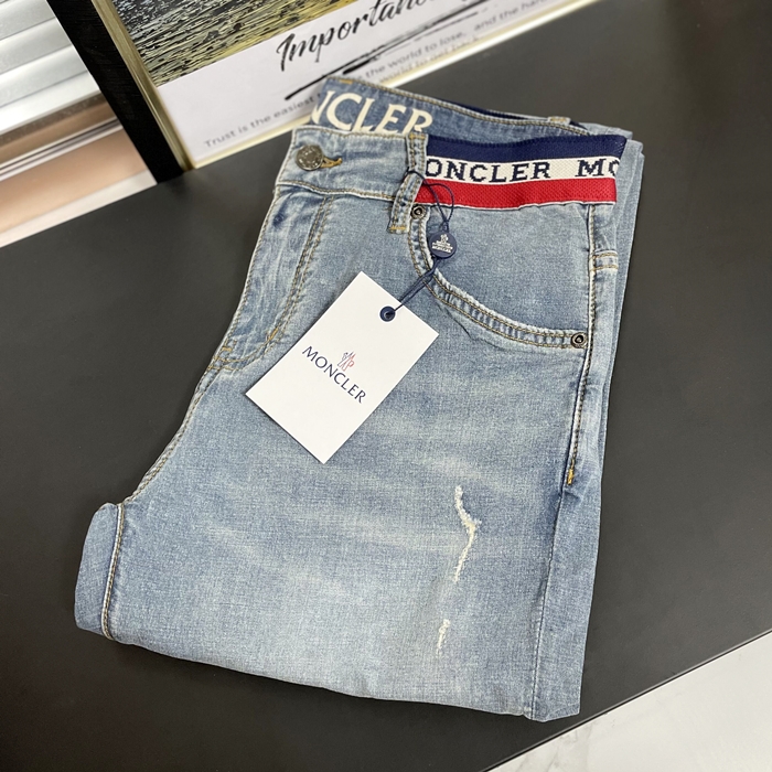 モンクレール メンズ シンプルLOGO ジーンズ - mo76x