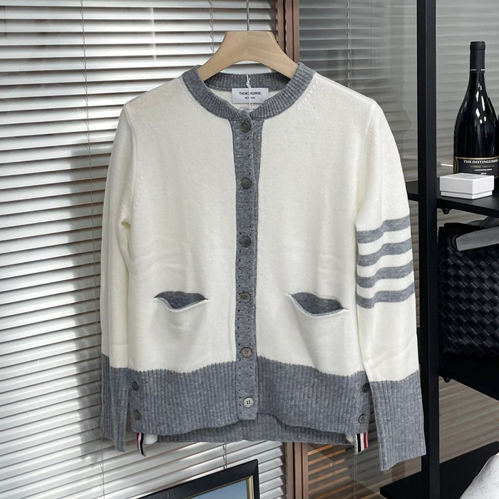 トムブラウン レディース Vネック グレー カーディガン -  Gray  - thom0637x