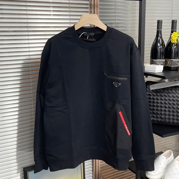 プラダ メンズ クルーネック ブラック スウェット -  - pr763x