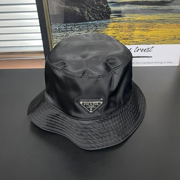 プラダ ユニセックス 帽子 ブラック