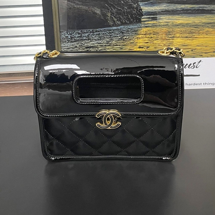 シャネルレディース パテント ハンドルバッグ  -  Handle - ch510x