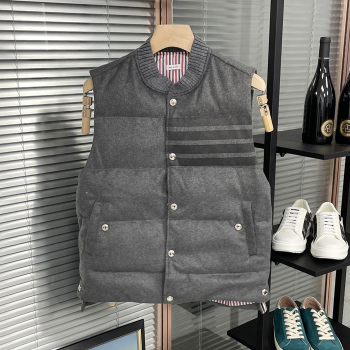 トムブラウン メンズ グレー ダウン ベスト - Gray Best - thom0664x