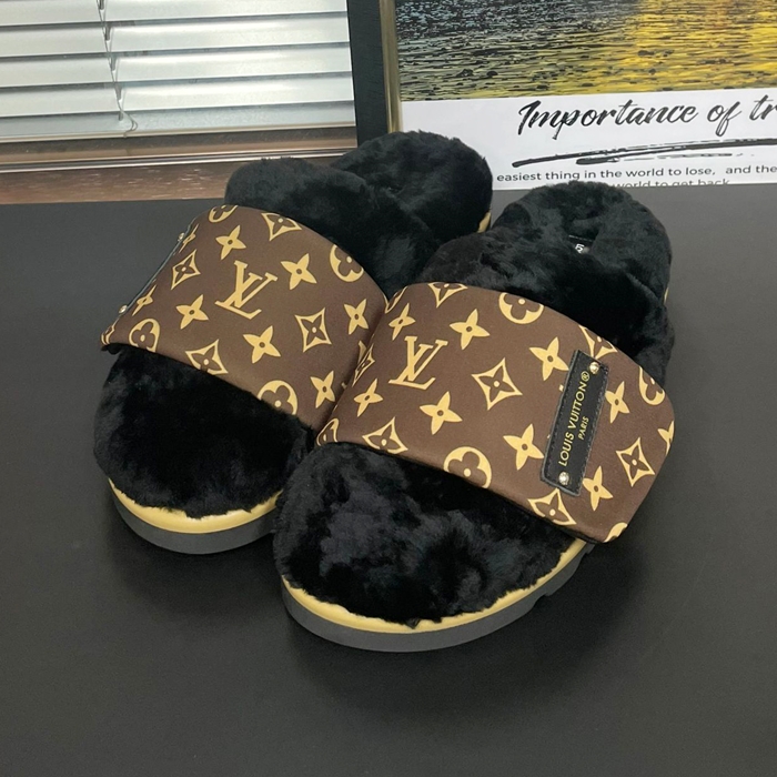 ルイヴィトン ユニセックス シアリング スリッパ コンフォート ミュール 1AAM42  - Brown  - lv1956x