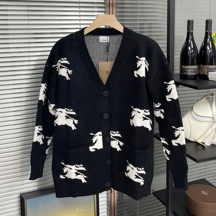 バーバリー メンズ ブラック Vネック カーディガン -  - bu334x