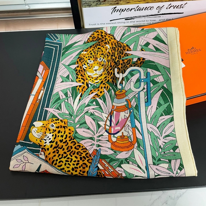 エルメス レディース グリーン リバーシブル スカーフ -   Green - he472x