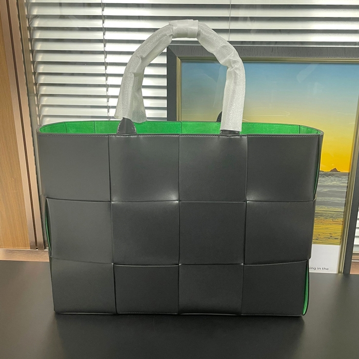 ボッテガヴェネタ メンズ ブラック トートバッグ - - bv0476x