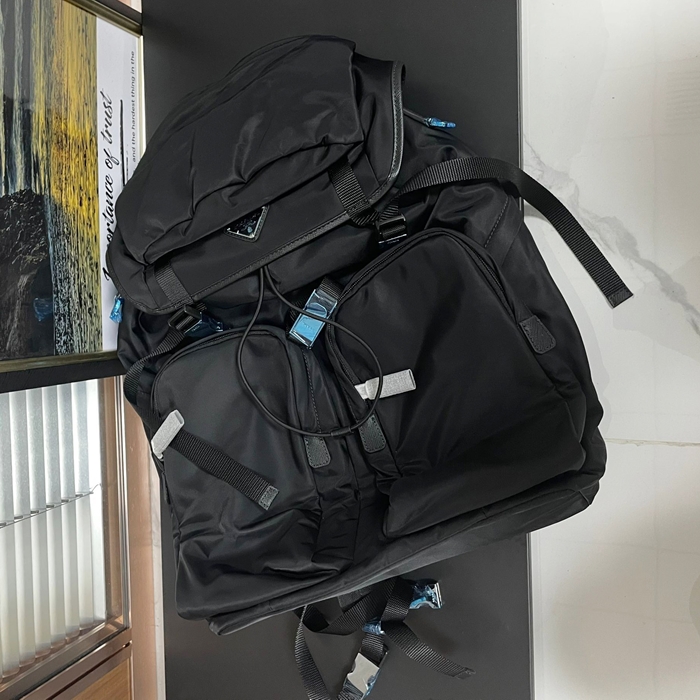 プラダ メンズ リナイロン バックパック -  - pr775x