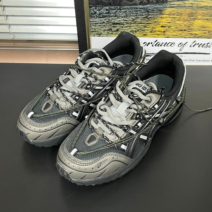 アンダーソン ベル X アシックス ユニセックスブラック/シルバー  - Andersson Bell x Asics - as02x