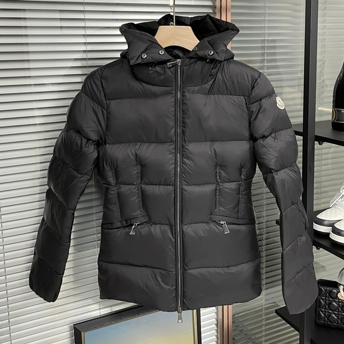 モンクレール レディース ブラック ダックダウン パディング -   - mo195x