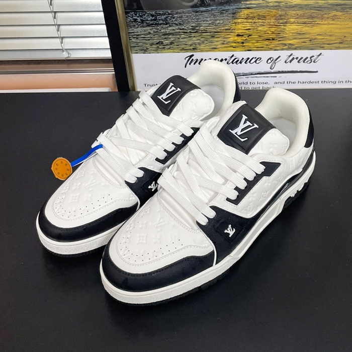 ルイヴィトン LV メンズ トレーニング ホワイト/ブラック スニーカー  -  Red  - lv1945x