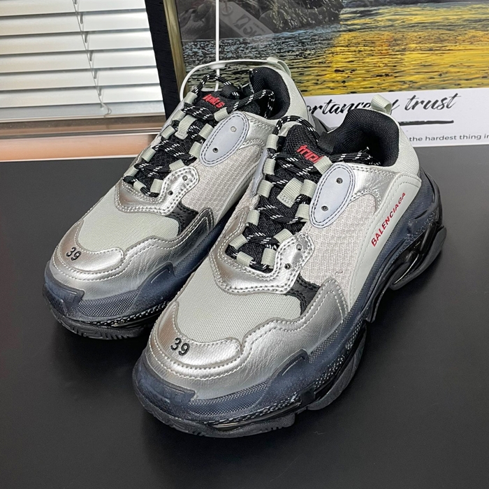 Triple'S Clear Sole バレンシアガ メンズ トリプルS ランナー Bal0257x.シルバー