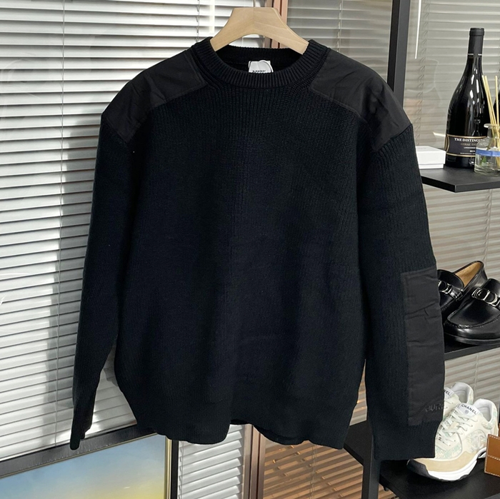 バーバリー メンズ ブラック クルーネック セーター -  - bu349x