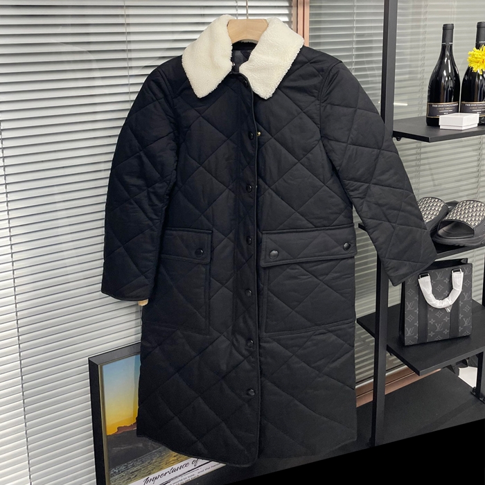 バーバリー レディース ブラック ダウン コート -   - bur04576x