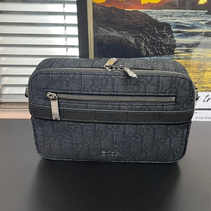 ディオール メンズ ブラック オブリーク クロスバッグ - - di239x