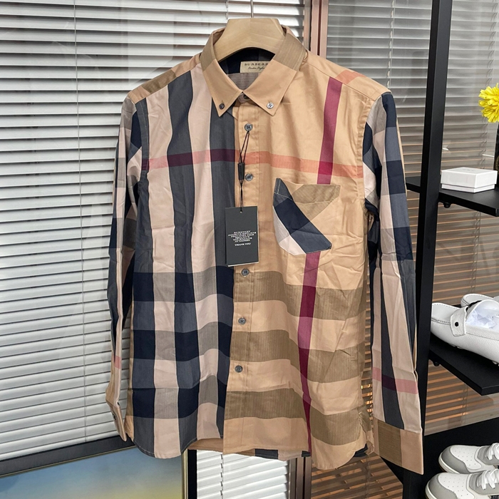 バーバリー メンズ ベージュ シャツ - Shirts - bu342x