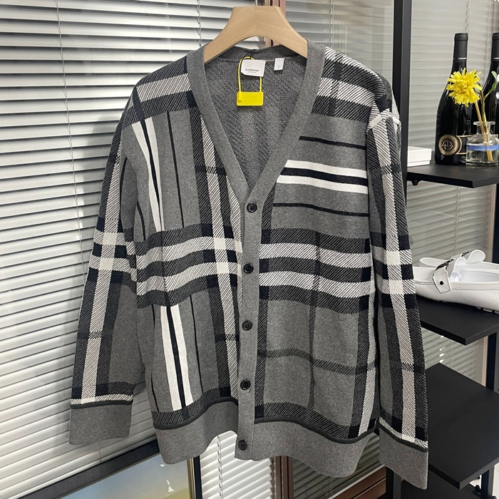 バーバリー メンズ グレー Vネック カーディガン - Gray  - bu328x