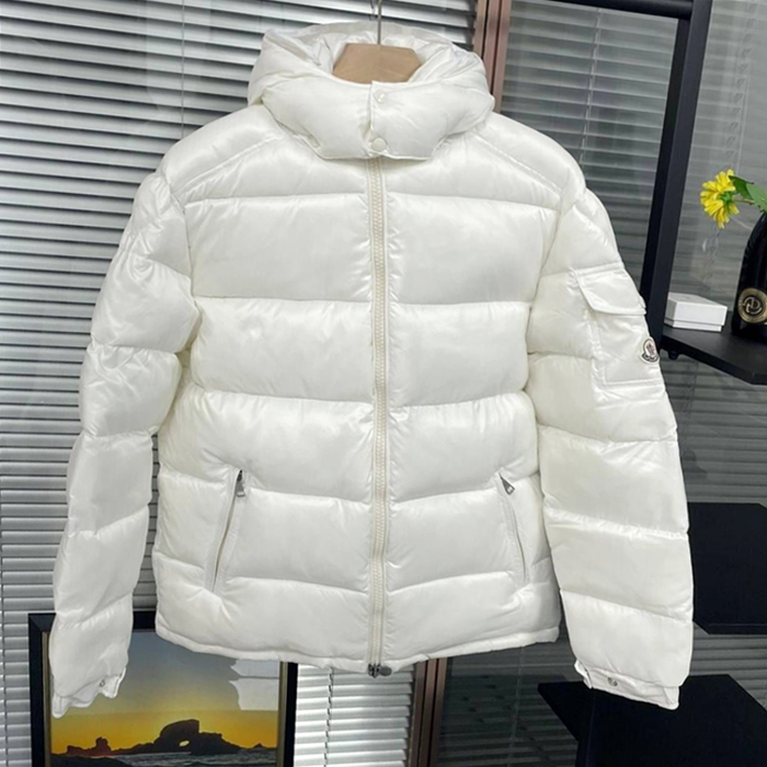 モンクレール ユニセックス ホワイト パディング -White  - mo223x