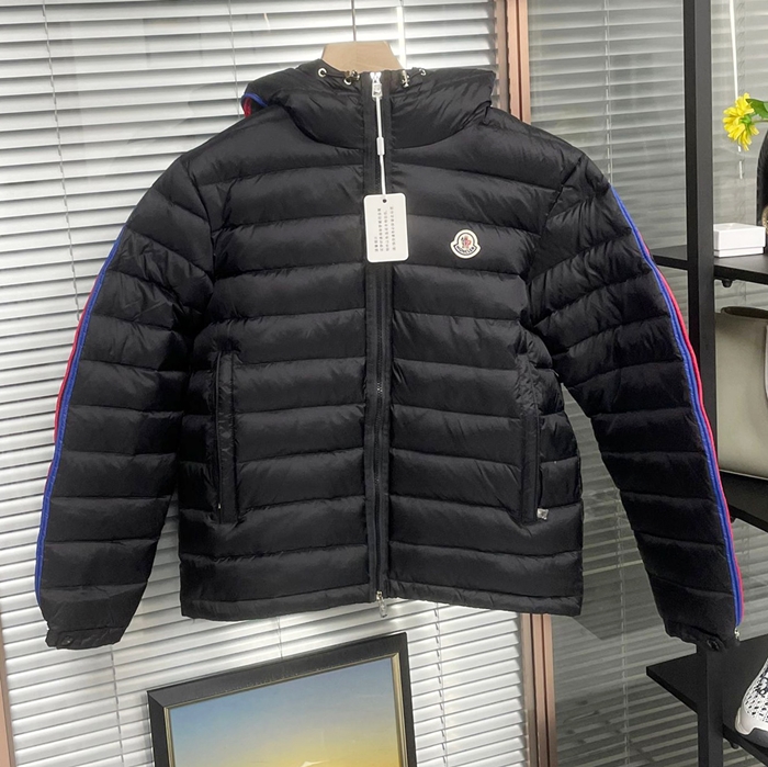 モンクレール メンズ ブラック ダウン パディング -  - mo172x