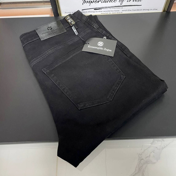 エルメネジルド・ゼニア メンズ ブラック パンツ -- zeg110x