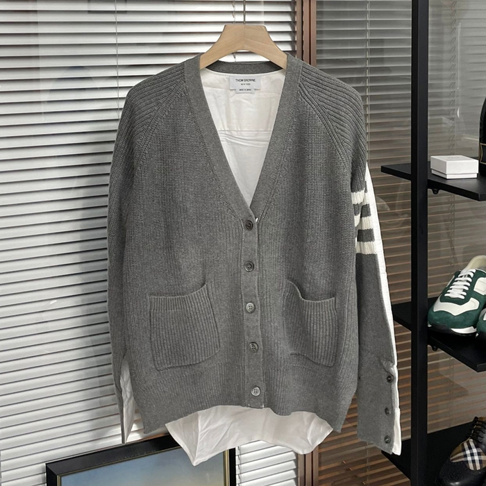 2019 Strap   - トムブラウンメンズ ストラップ Vネック カーディガン Thom0225x.Size(s - xl).グレー