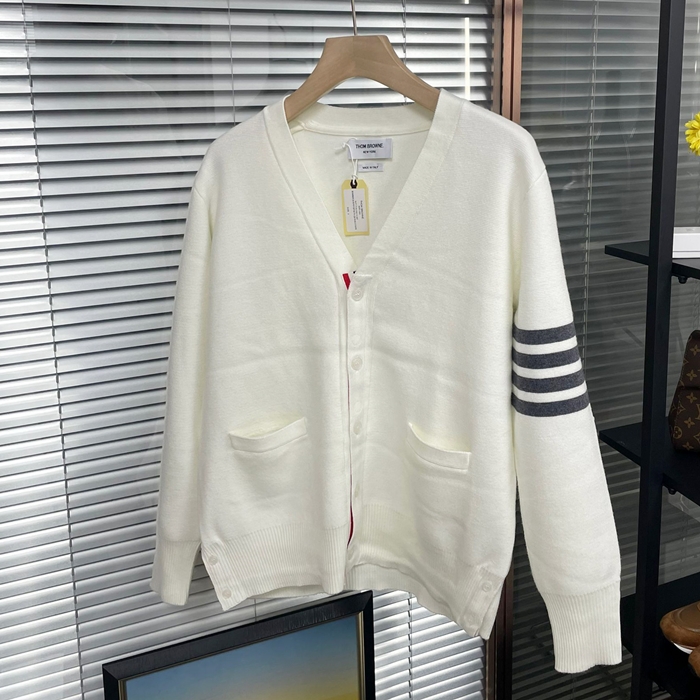 トムブラウン メンズ Vネック ホワイト カーディガン - White  - thom0609x