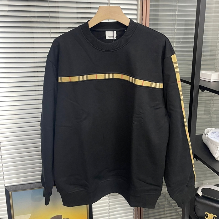 バーバリー メンズ ブラック クルーネック スウェット -  - bu368x