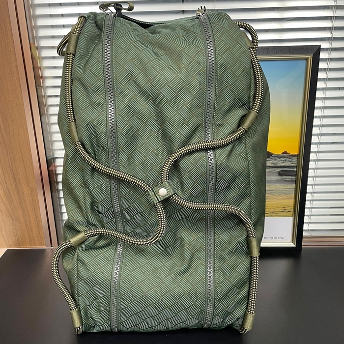 ボッテガヴェネタ メンズ カーキ キーポル - Khakibv230x