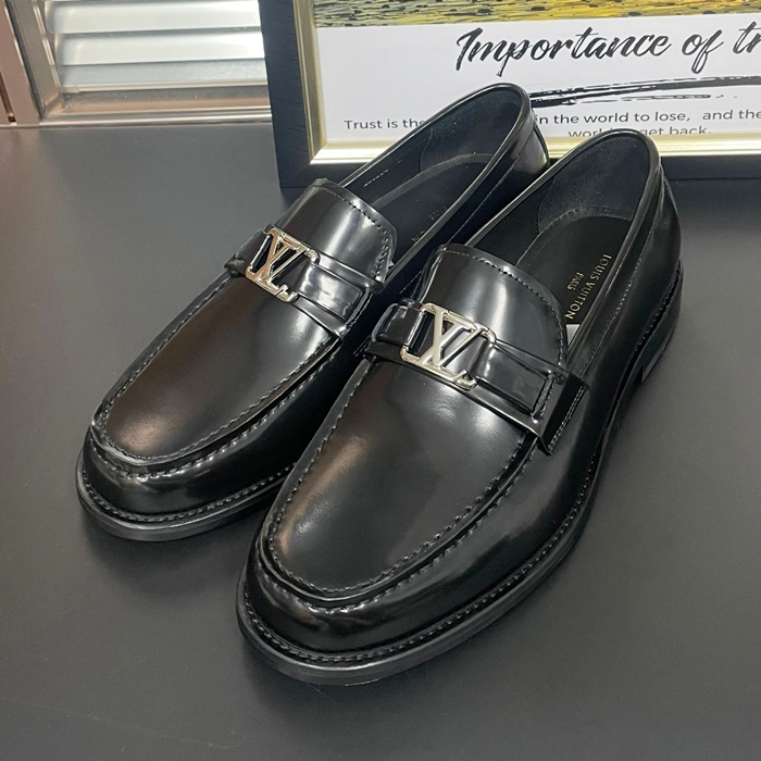 - ルイヴィトンメンズ レザーローファー LOUS1234,ブラック