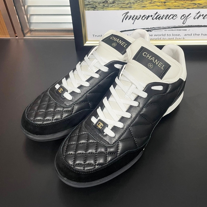シャネルレディース ブラック スニーカー -   - chs100x