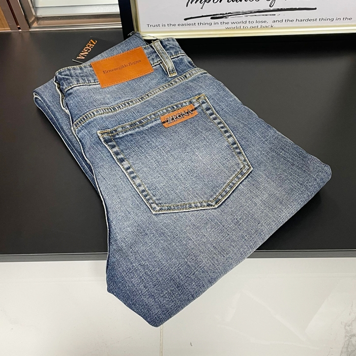 エルメネジルド・ゼニア メンズ ブルー ジーンズ - - ze101x