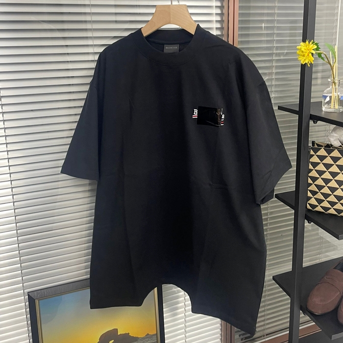 バレンシアガ ユニセックス クルーネック ブラック 半袖Tシャツ - Short sleeved T-shirts - ba155x