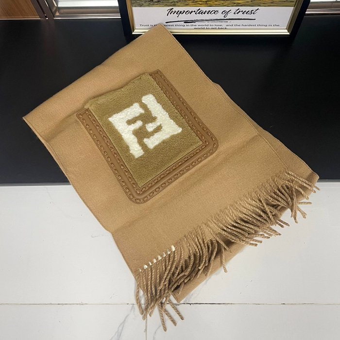 フェンディ レディース キャメル マフラー -  Camel Muffler - acc1700x