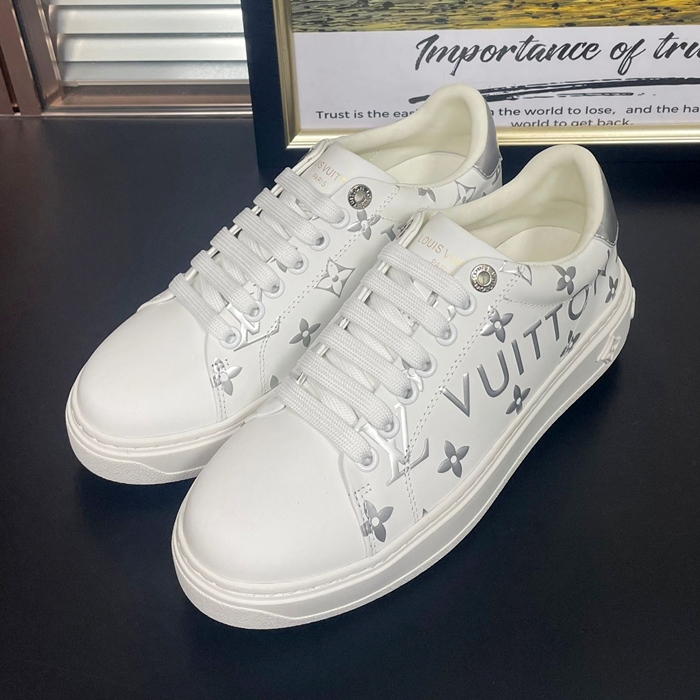 ルイヴィトン ユニセックス シルバー スニーカー - Silver  - lv519x