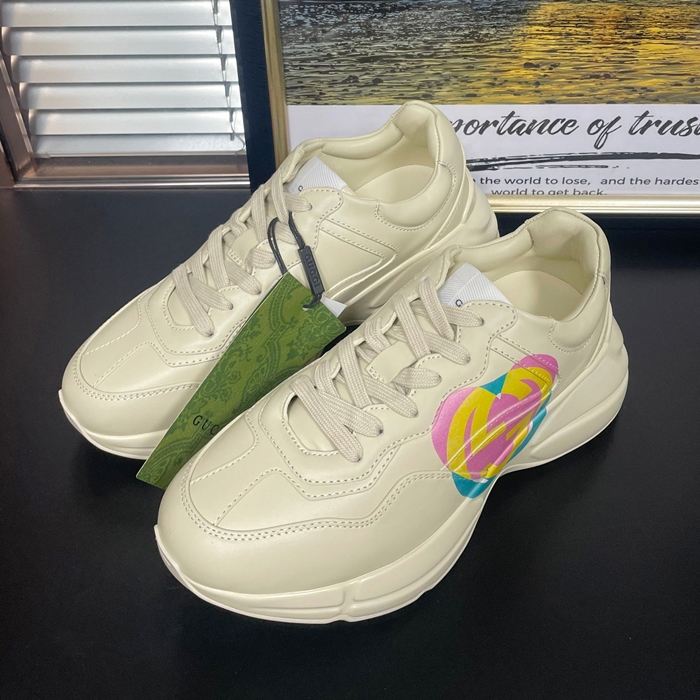 ✨グッチ レディース ライトン ハートスニーカー 692931  - Ivory  - gu1075x