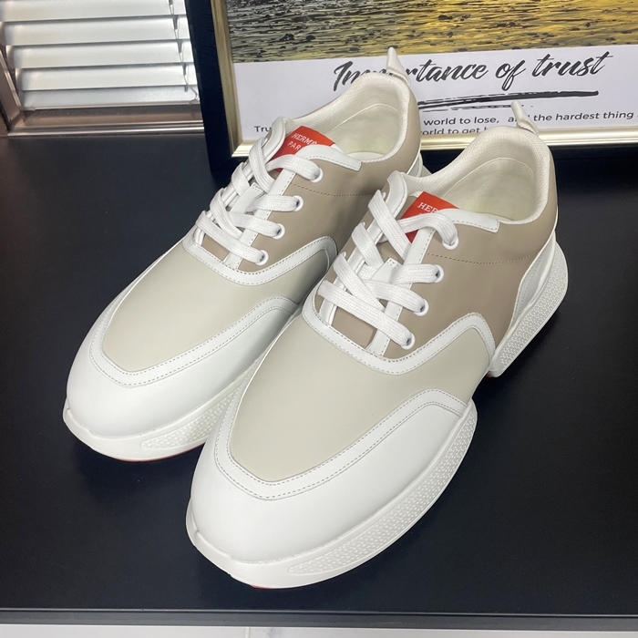 エルメス ユニセックス ベージュ スニーカー -  - he198x