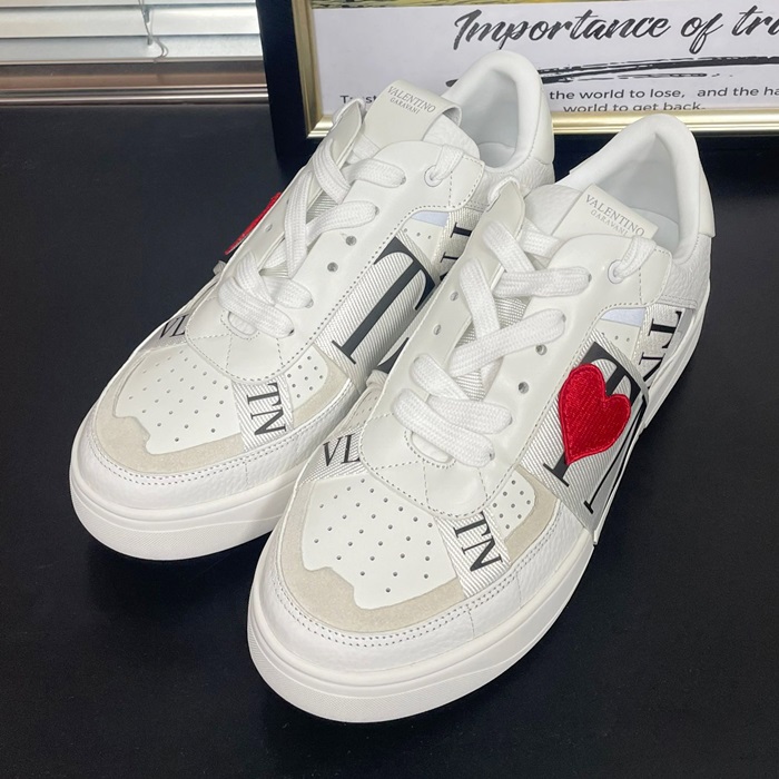 ヴァレンティノ ユニセックス ホワイト スニーカー -White  - val0279x