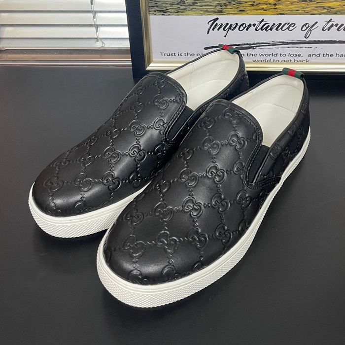 グッチ メンズ モダン ブラックローファー -- guc05006x