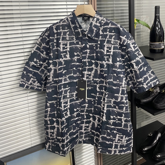 フェンディ メンズ ブラック 半袖 シャツ - Shirts - fec637x