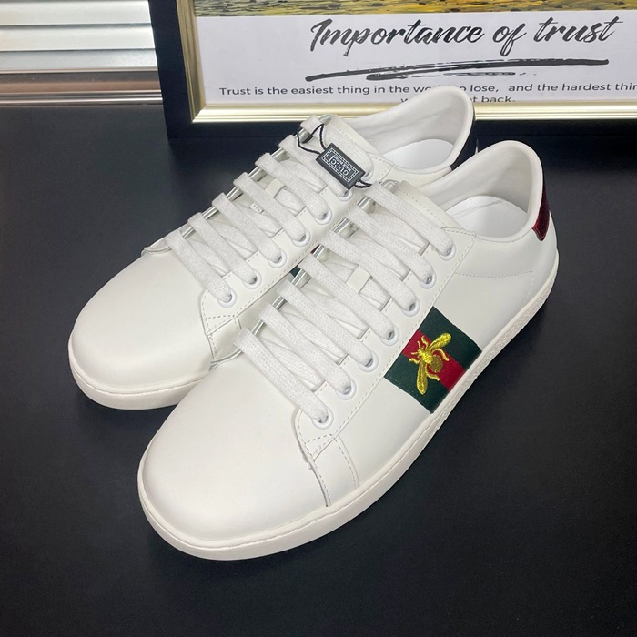 グッチ エース ユニセックス 刺繍レザースニーカー - dd97x